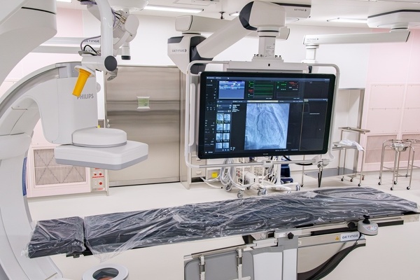 ハイブリッド手術室の様子1