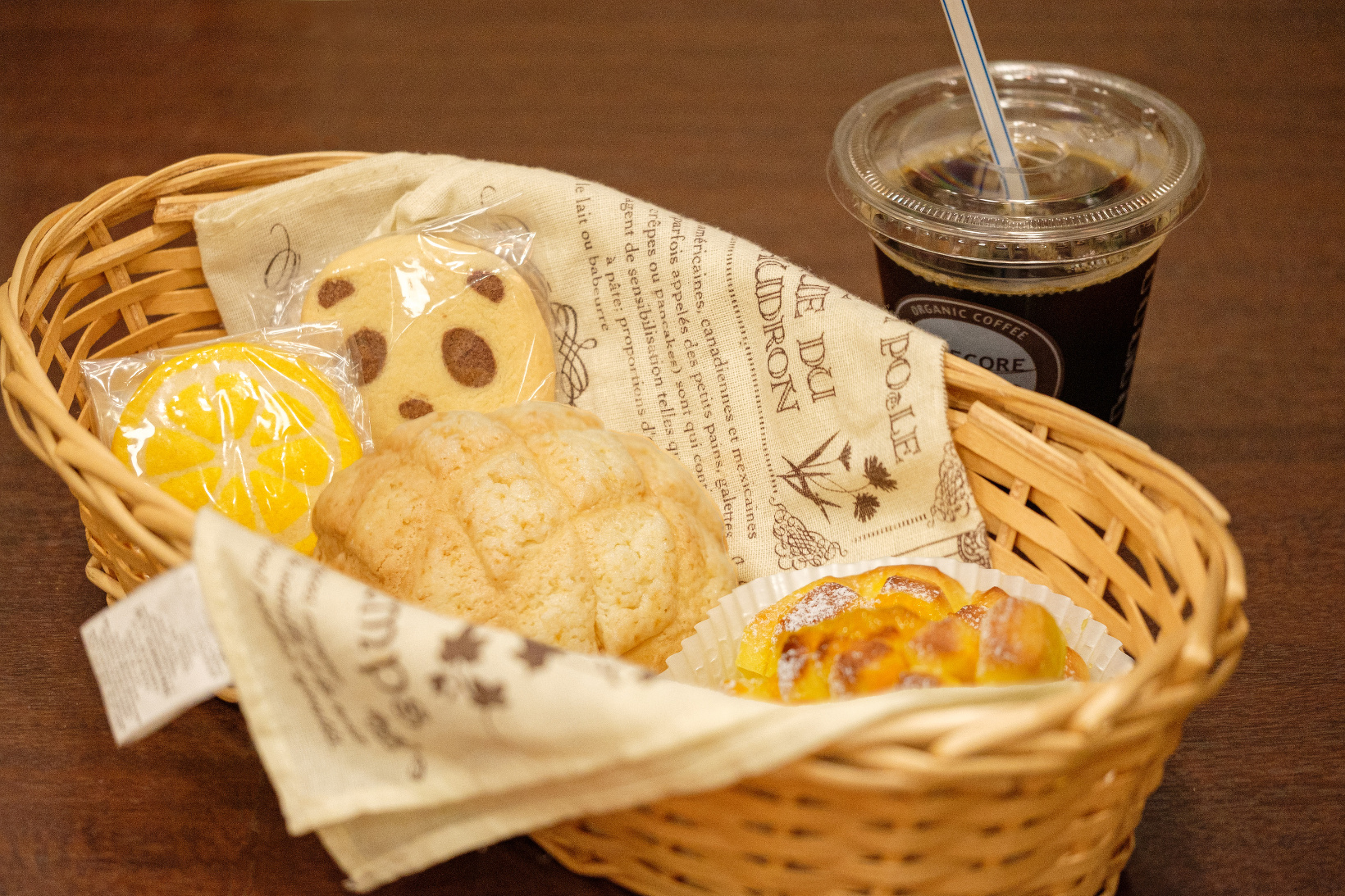 パンとコーヒーのセットメニュー